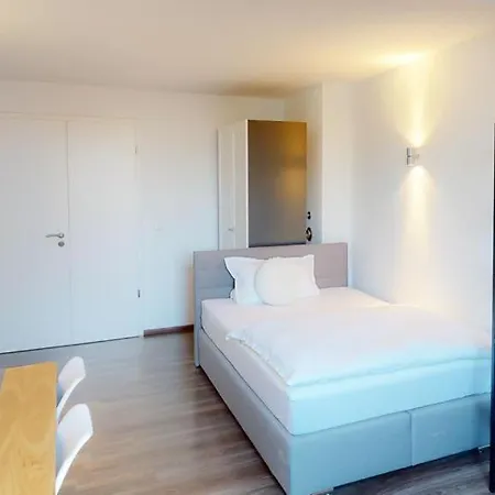 Spacious 4 Bedroom Near Center * Munich