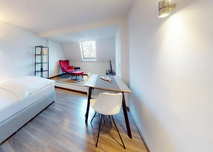 Apartamento Spacious 4 Bedroom Near Center *